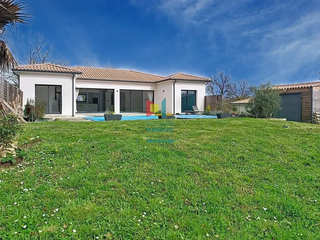 Aed - Contemporary Villa with Pool near Créon