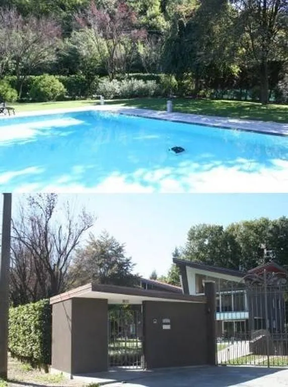 Piscine - Contemporary Villa with Pool in Cassano Magnago