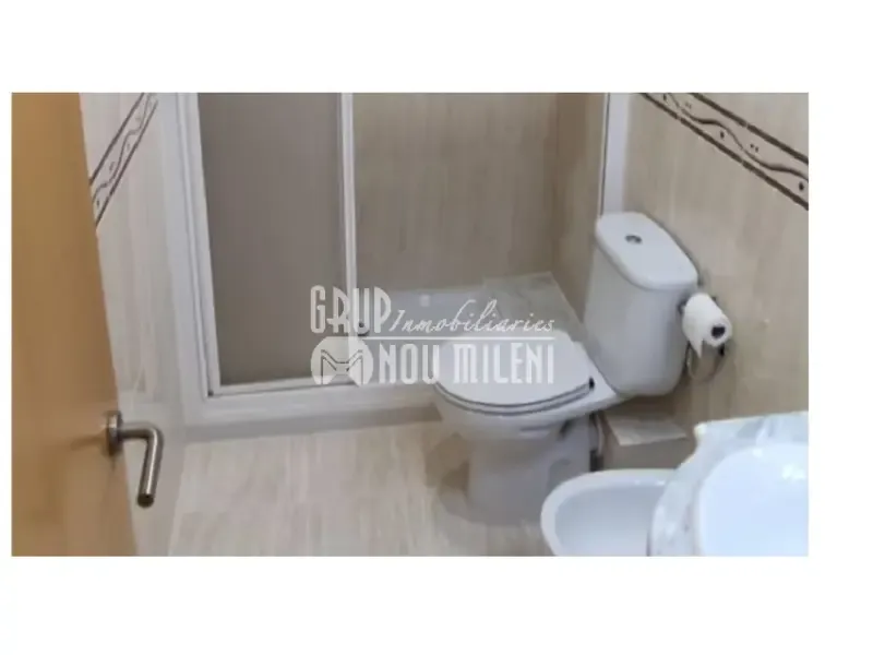 Bagni - Amuebléed Flat with Terrace in Catarroja