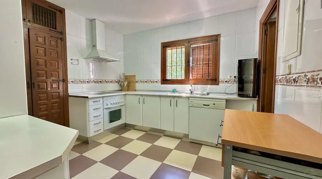 Cuisine - Villa with Private Pool in Cap Martí, Jávea