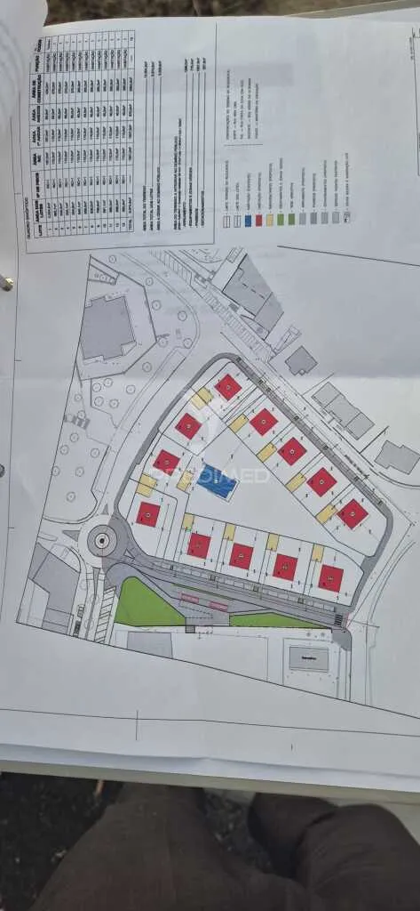 Plaan - Plot with Vineyard in Ponte da Barca