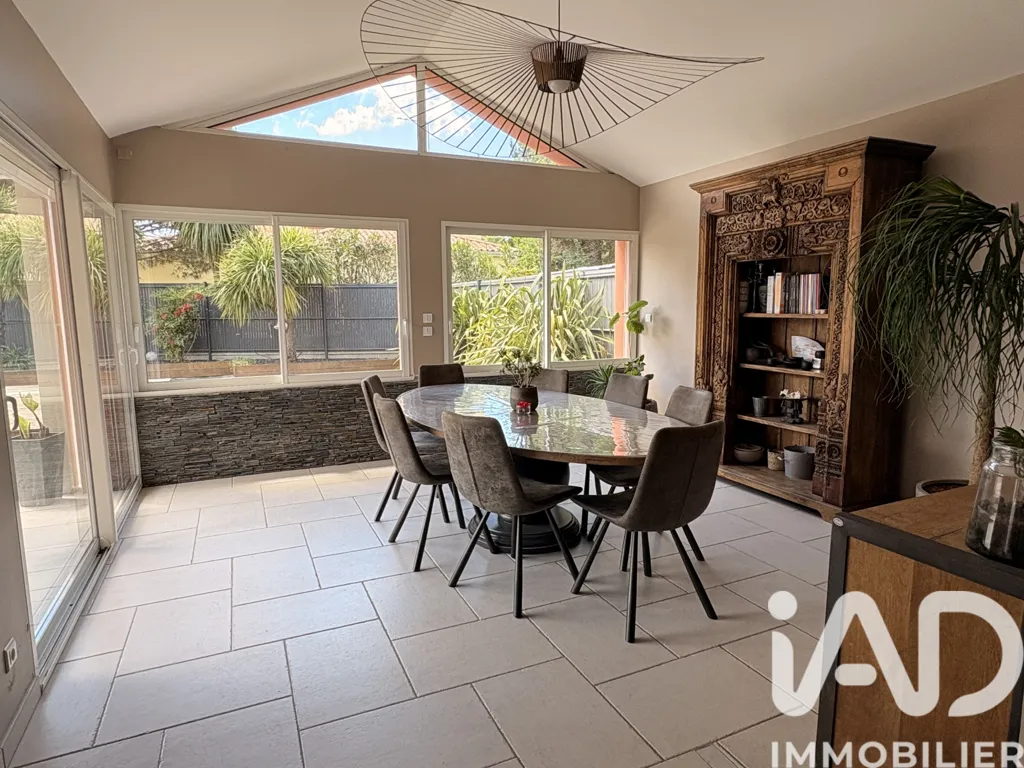 Salle à manger - Maison avec Piscine et Terrasse à La Baule-Escoublac