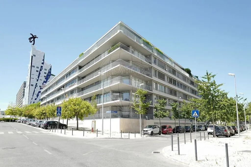 Lisbon Condo with Terrace and Fireplace