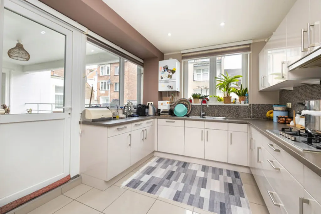 Cuisine - Ensemble Immobilier Mixte en Structure Béton à Schaerbeek