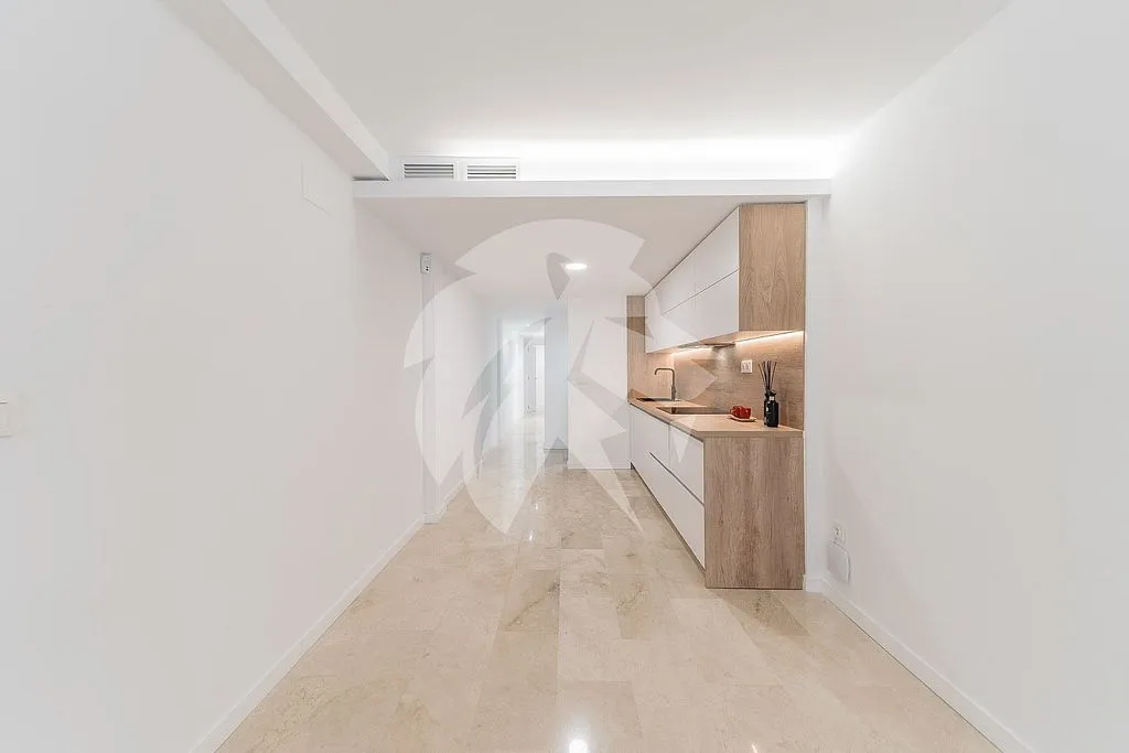 Esik - Apartment with Terrace in Carolinas Altas