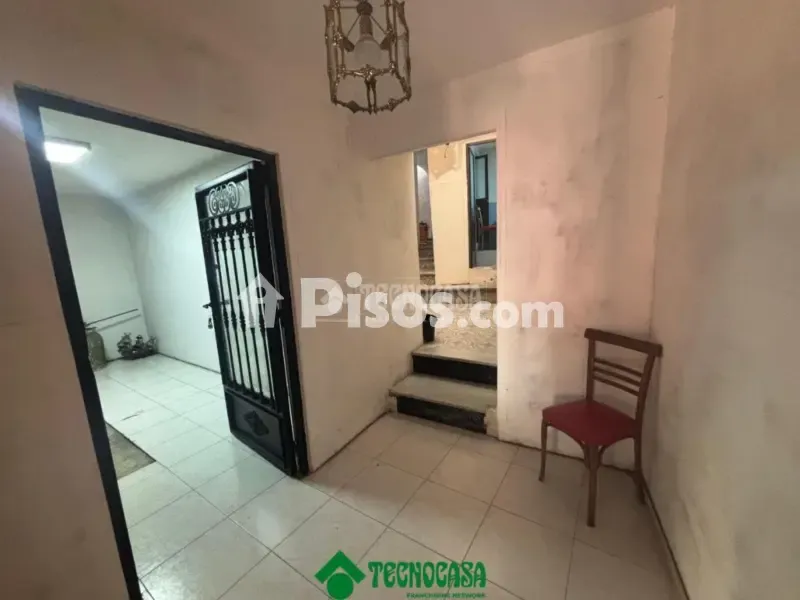 Entrée - Semi-Detached House with Terrace in Montoro