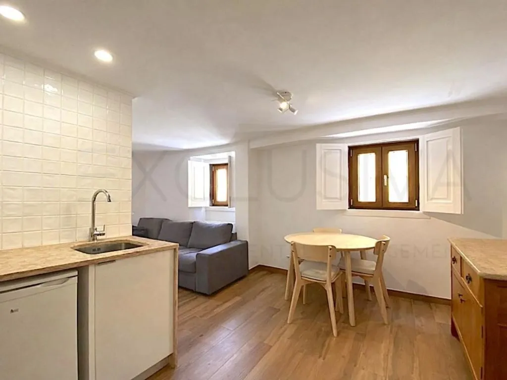 Cucina - Triplex Flat with Beach Proximity in Cascais