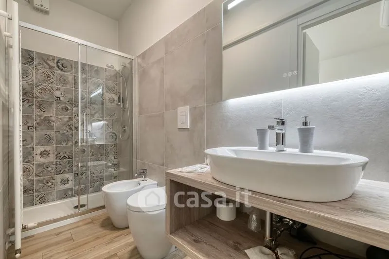 Bagni - Rustic Stone Building with B&B Potential in Bologna