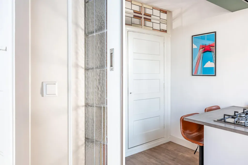 5-toaline korter asukohas Rotterdam