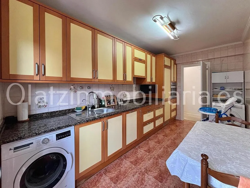 Kitchen - Bright Apartment with Terrace in Zalla Centre