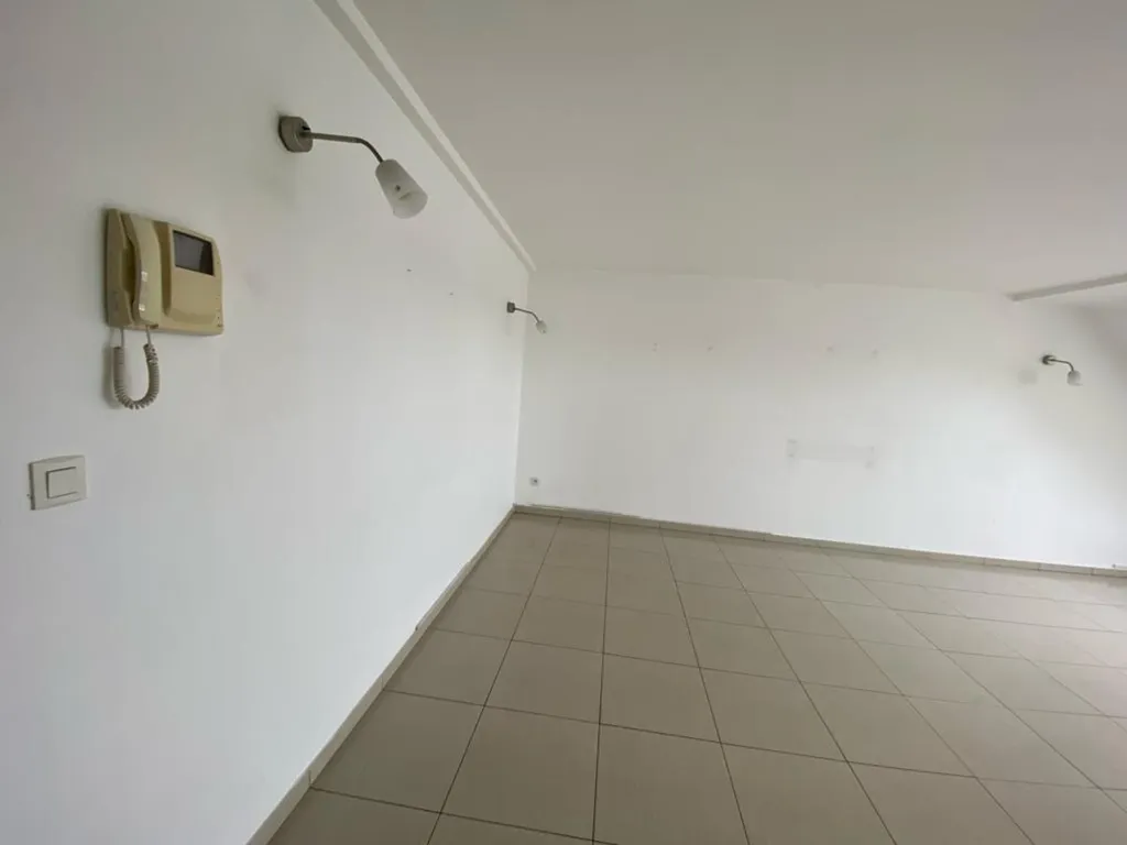 other_room