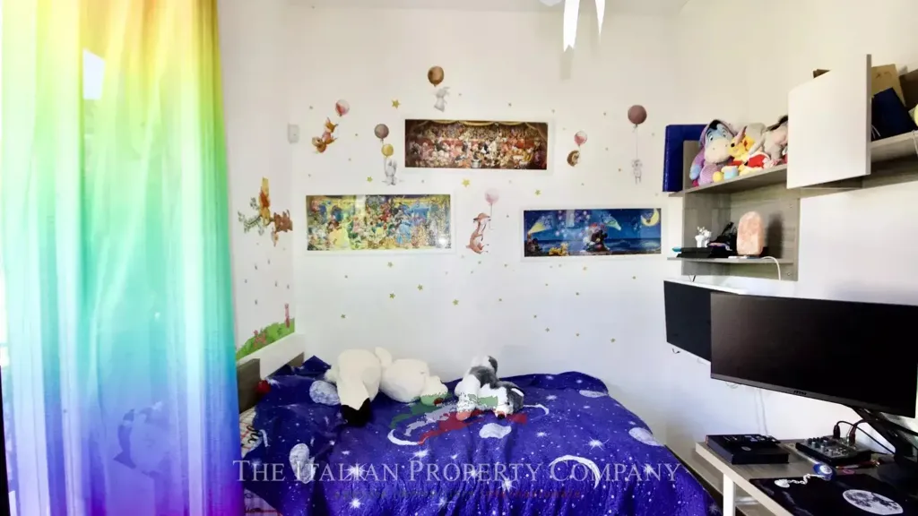 Bedrooms - Trilocale with Large Terrace in Bordighera