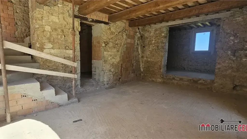 Pièces - Rustic Villa with Panoramic Views in Poggibonsi