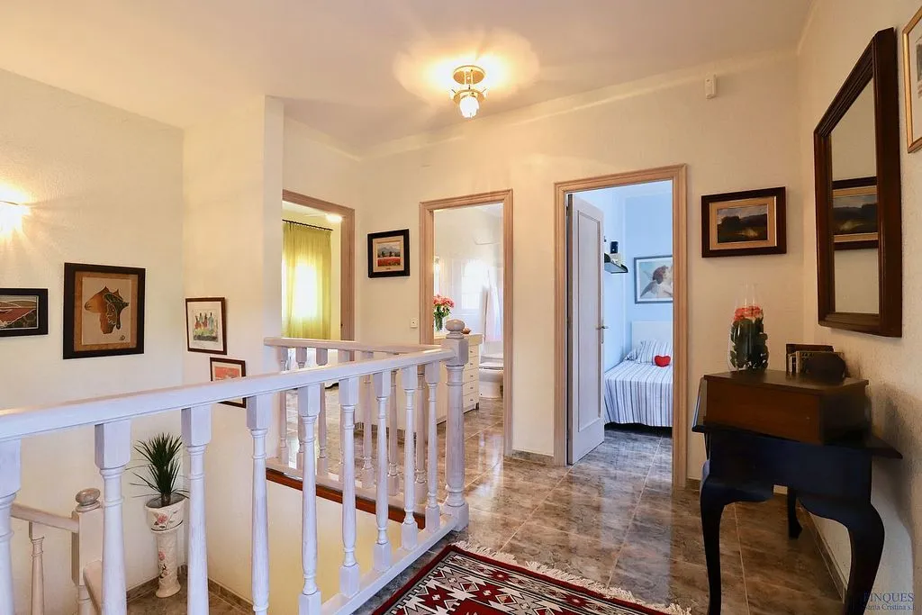 Entrée - Villa with Pool and Buildable Plot in Caldes de Malavella