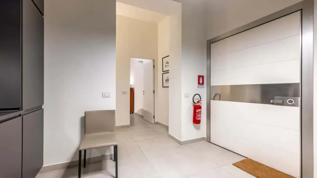 Esik - 3-Bedroom Apartment with Hammam in Milan