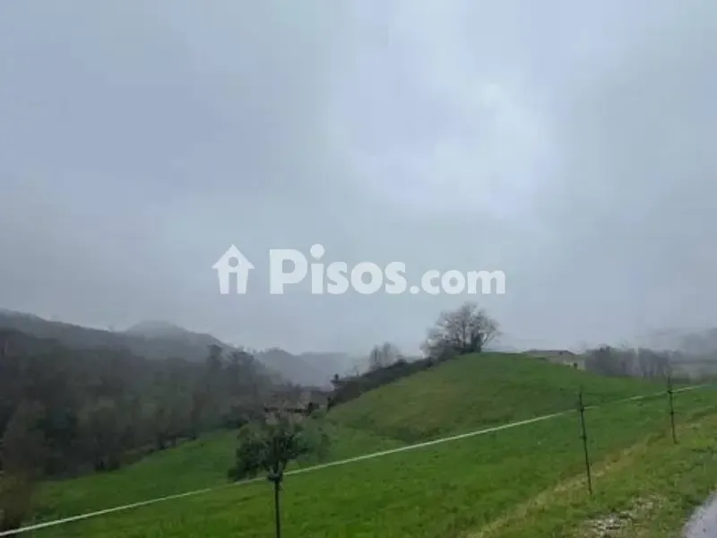 Garden - Rustic Property with Potential for Development in Onís
