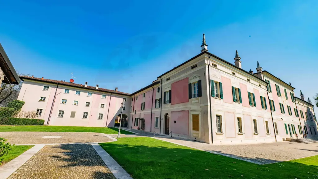 Välivaade - Duplex in Exclusive Residence, Castegnato