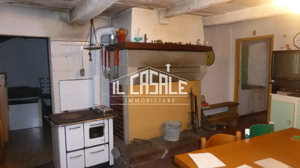 Cuisine - Rustic Property with Castagneto in San Godenzo