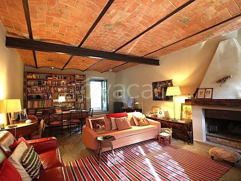 Elutuba - Restored Cascina with Pool in Cherasco