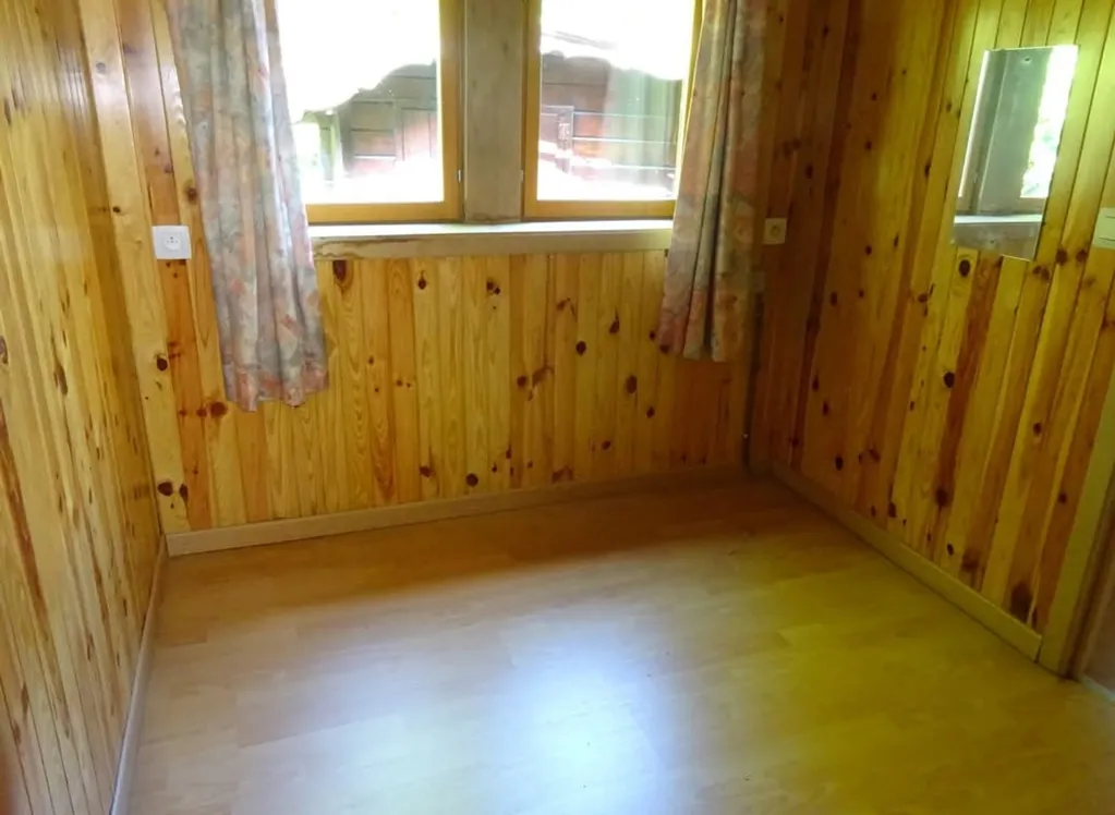 Toad - Chalet with Terrace in Yvoir