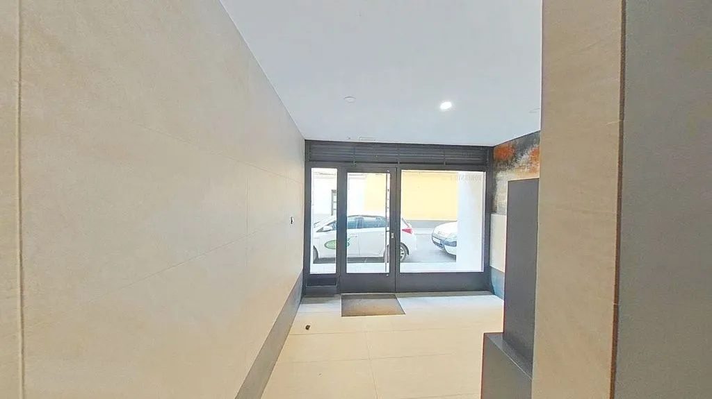 Apartment with Balcony in Sants, Barcelona