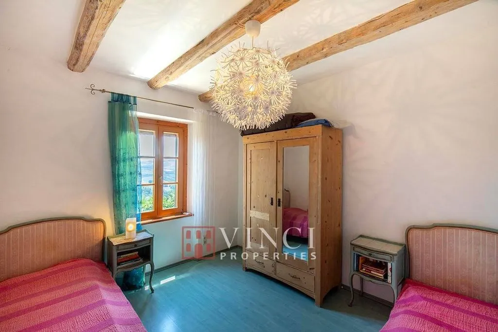 Magamistoad - Rustic Casale with Pool in Montefiore dell'Aso