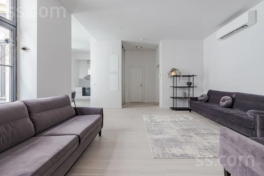 Appartement 3 pièces à Rīga