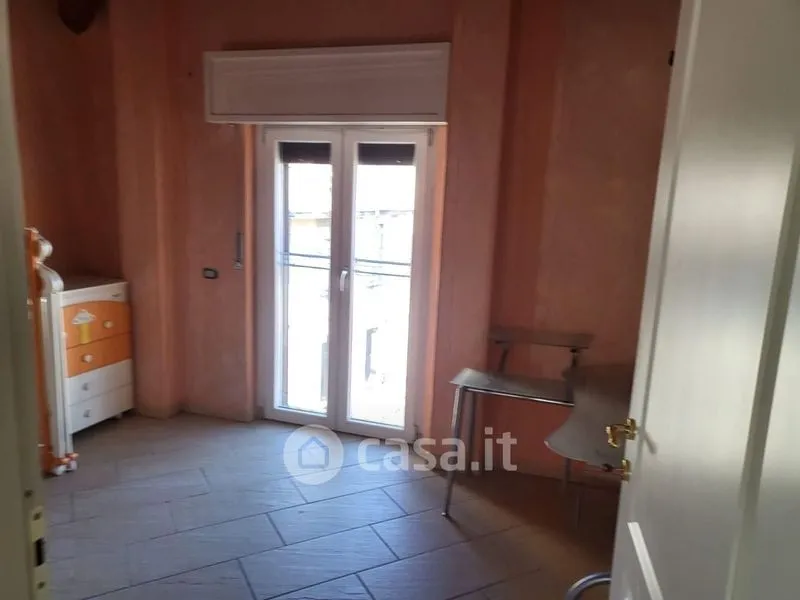 Magamistoad - Three-Bedroom Apartment with Private Parking in Malnate
