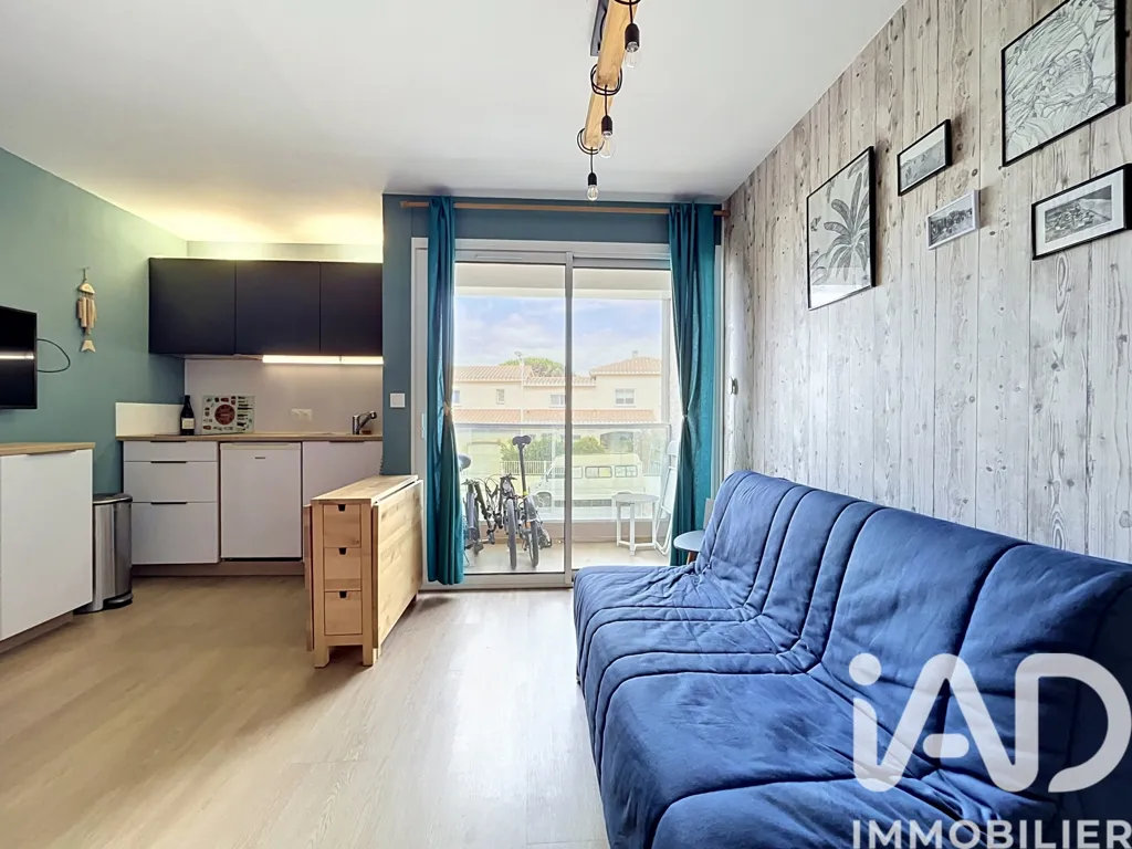 Elutuba - Renovated 2-Bed Flat with Balcony in Canet-en-Roussillon