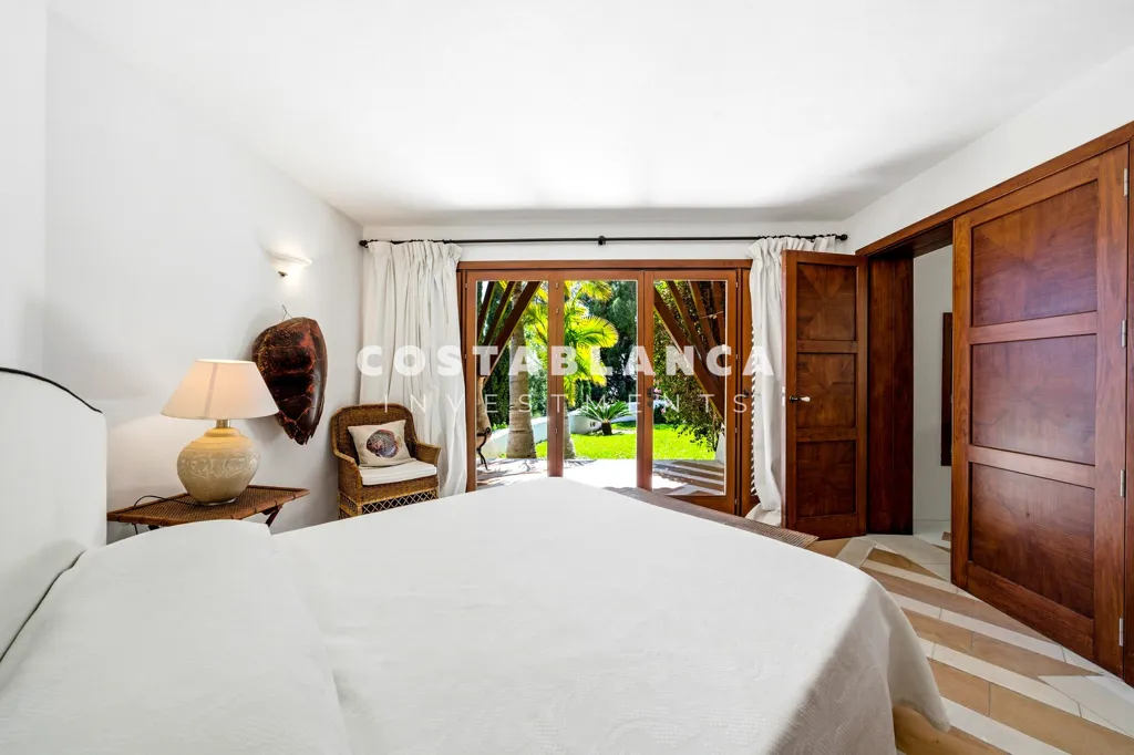 Chambres - First Line Villa with Sea Views in Altea Hills