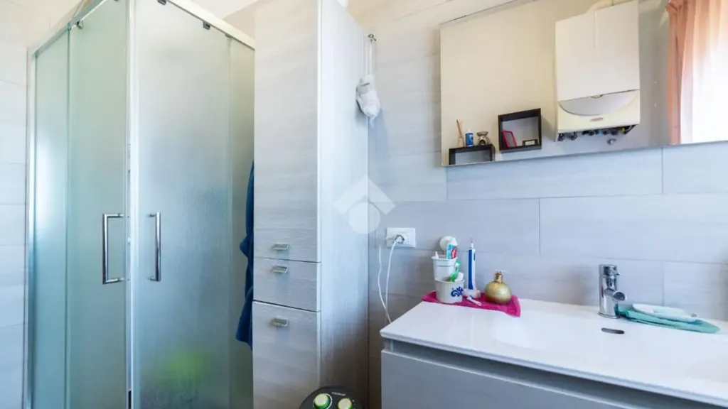 Salles de bain - 3-Bedroom Apartment with Balcony in Cesenatico