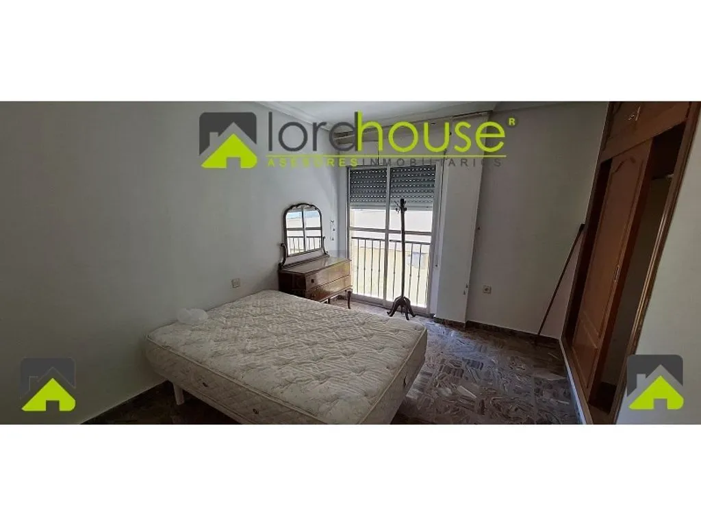 Magamistoad - Commercial and Residential House in Lorca