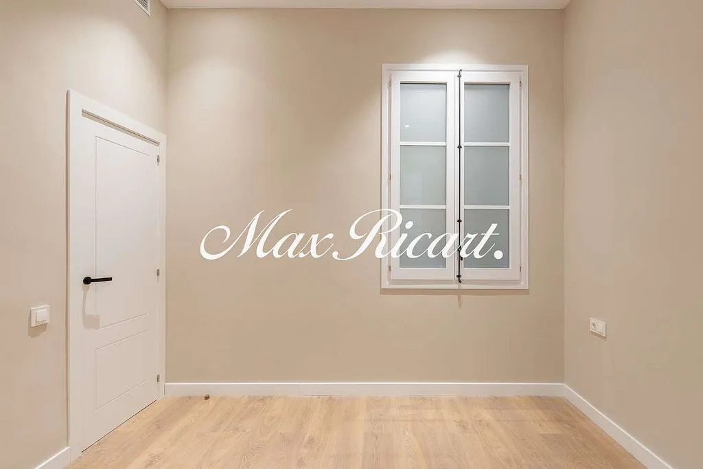 Pièces - Apartment with Balcony in La Dreta de l'Eixample