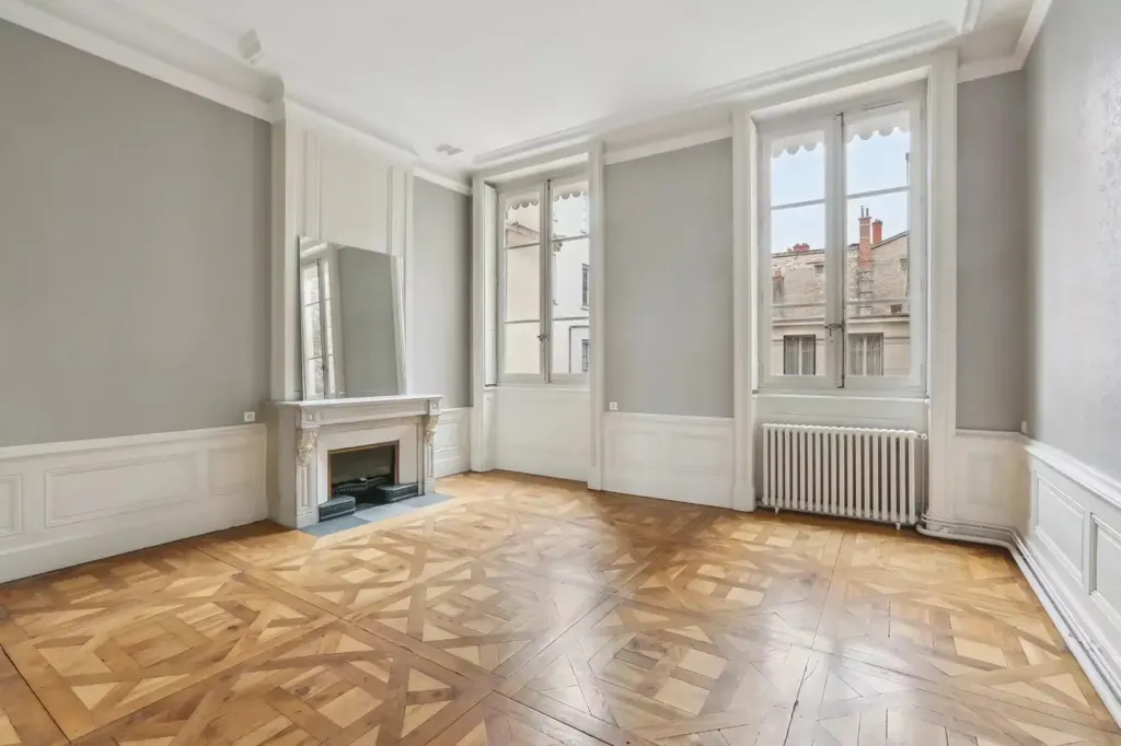 Elutuba - Luxury Flat with Historic Charm in Lyon