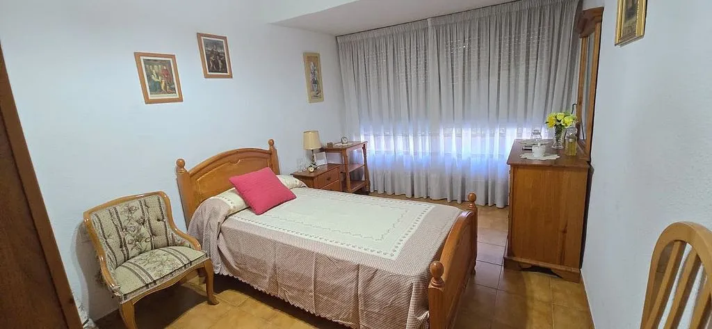 Chambres - Apartment with Air Conditioning in Altozano