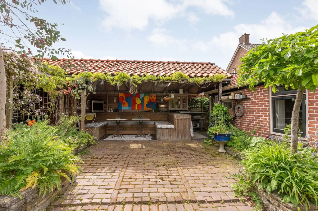 Jardin - Characterful Cottage with Garden in Beilen