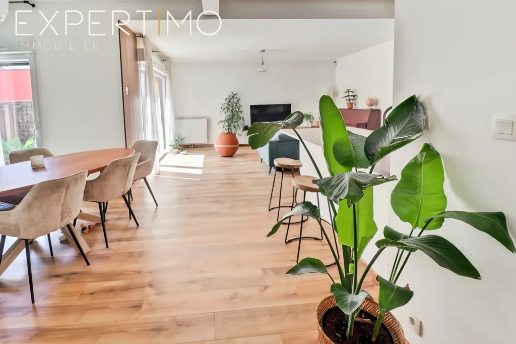 Söögituba - Duplex Townhouse with Terrace in Brest Centre