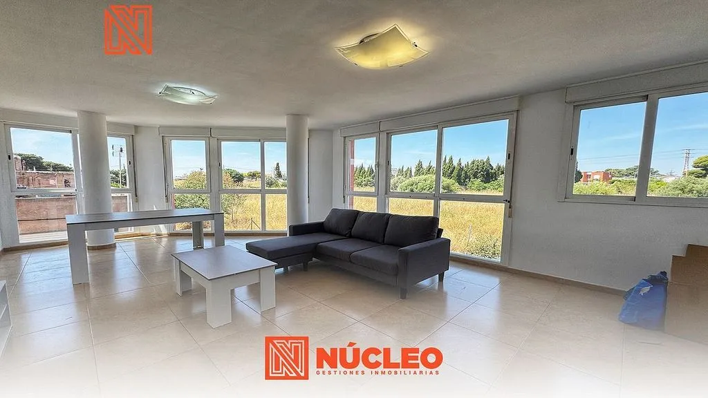 Elutuba - Two-Bedroom Apartment with Garage in Vila-real
