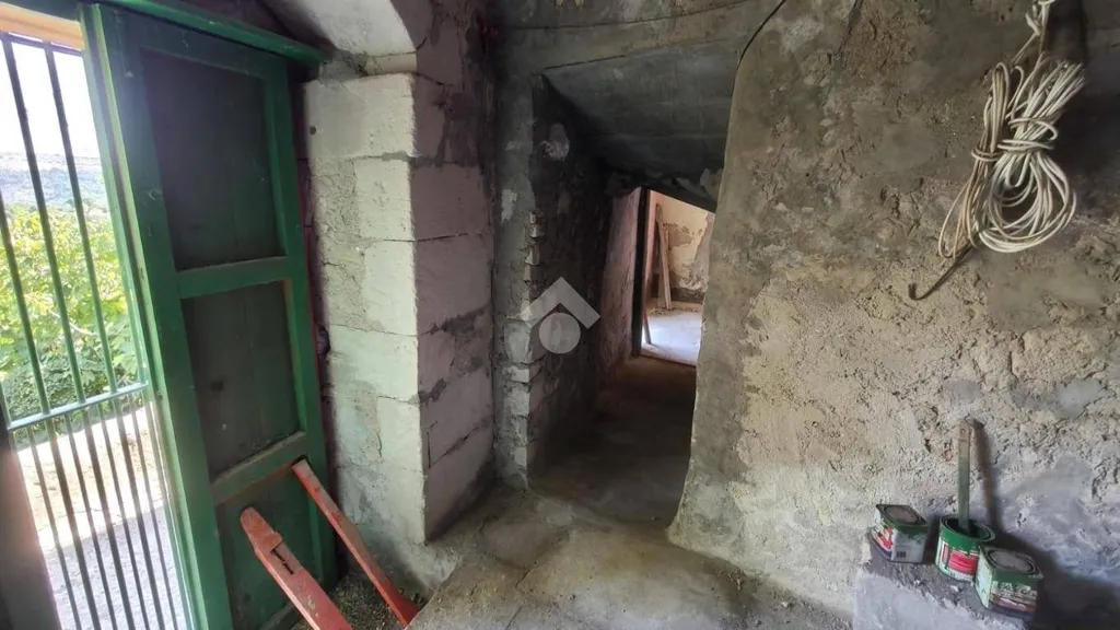 Esik - Independent House with Panoramic View in Ragusa