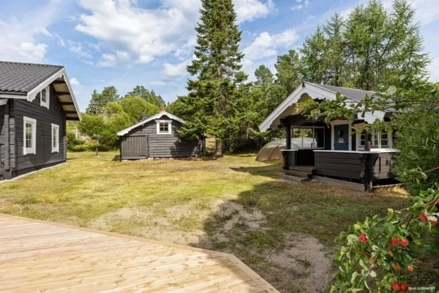 Välivaade - Timmerhus with Pool in Åstön