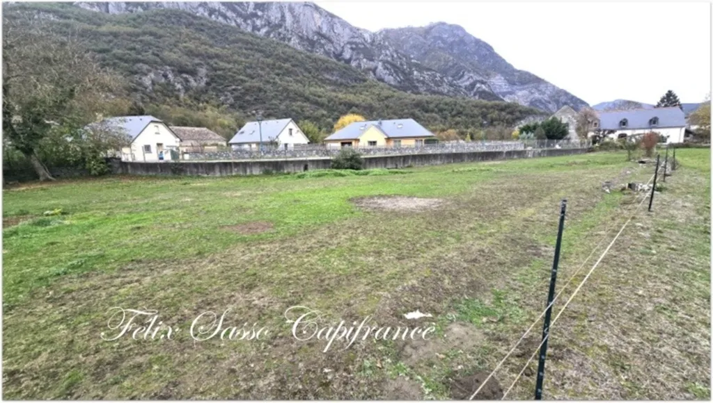 Giardino - Flat Terrain with Proximity to Argeles-Gazost in Agos-Vidalos