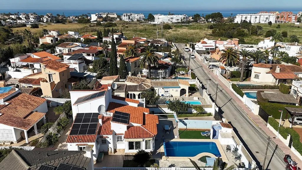 Vue aérienne - Chalet with Pool and Terrace in Els Poblets