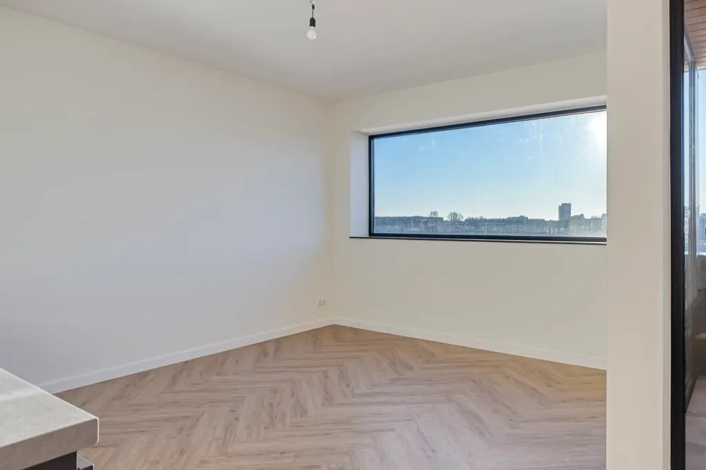 Pièces - Modern Apartment with Balcony in Rotterdam