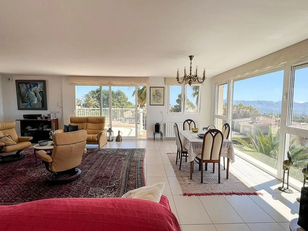 Elutuba - Luxury Detached House with Pool in La Nucia