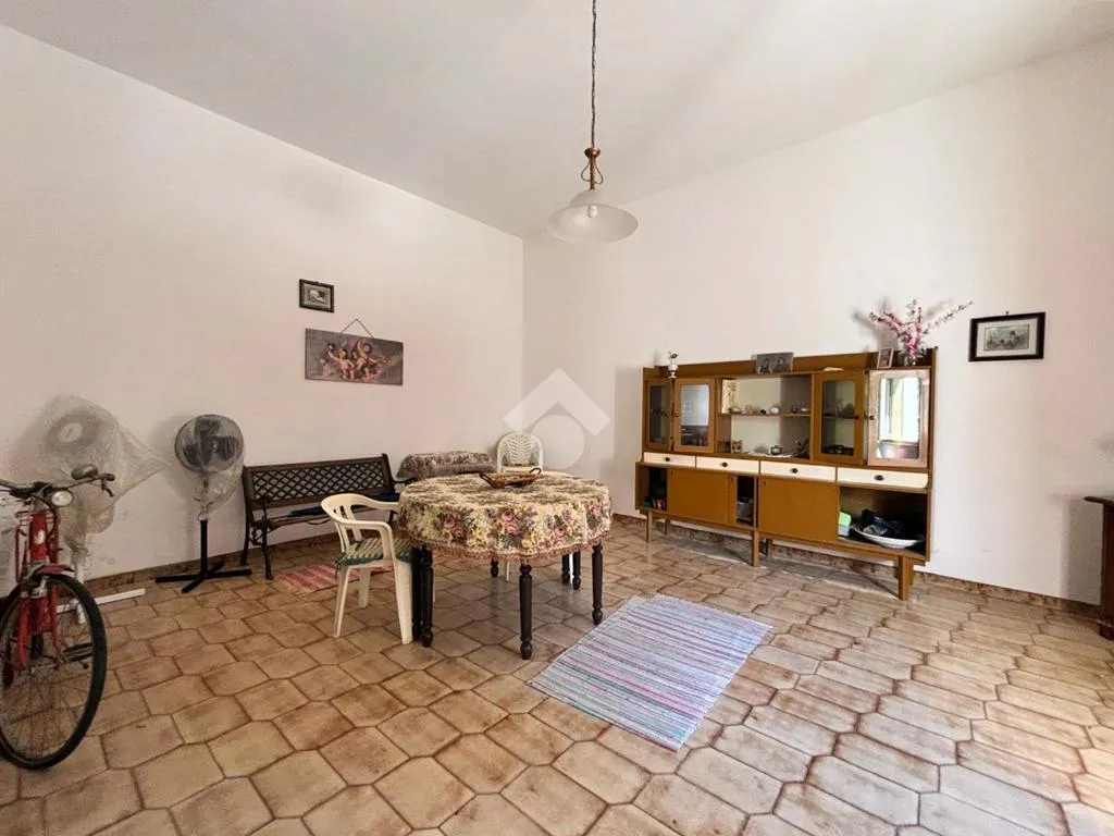 Söögituba - Single Villa with Private Garden in Marsala