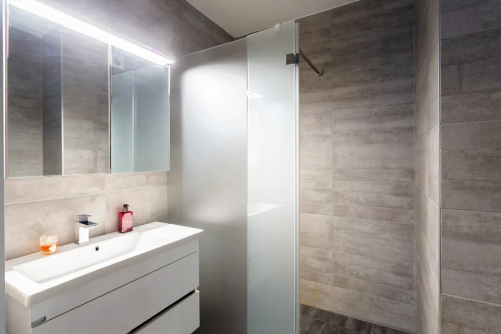 Bathrooms - Dutch-Style Penthouse with Terraces in Antwerp