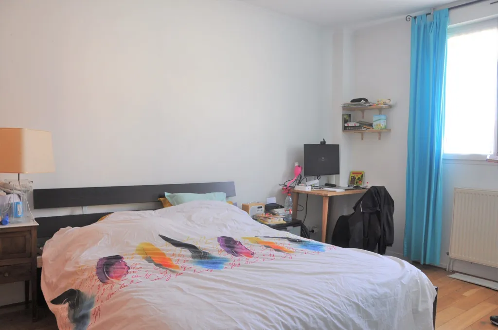 Magamistoad - Luxury Duplex Apartment with Private Courtyard in Neuilly-Plaisance