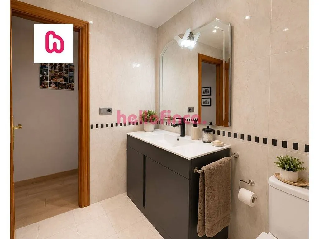 Bathrooms - Apartment with Balcony in Can Rull, Sabadell