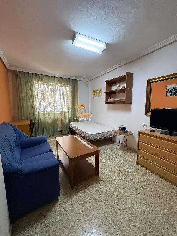 Chambres - Modern Studio with Central Heating in Carmelitas