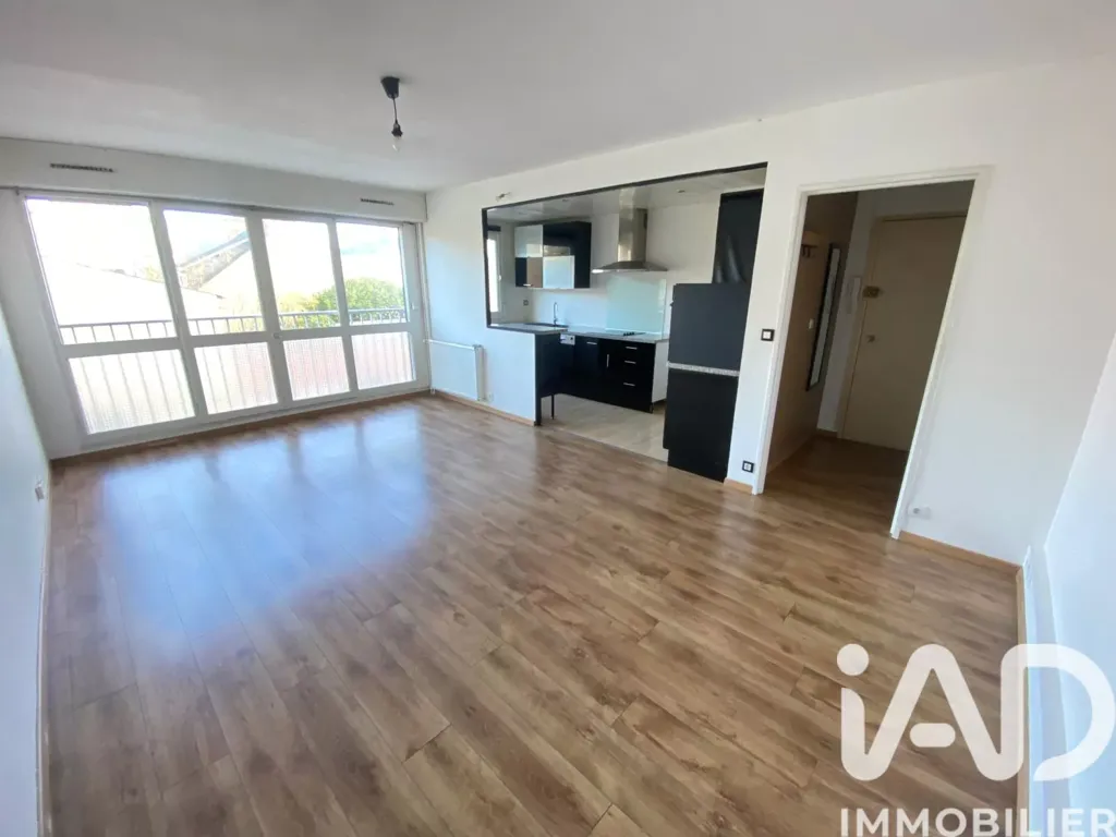 Séjour - Appartement au Calme avec Vue Dégagée à Le Mans